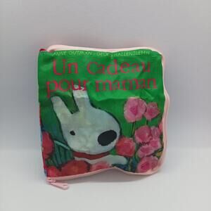 Gaspard et Lisa picture book pouch